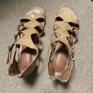 Corso Como Farge Patent Leather Nude Gladiator Sandals Neutral Beige Adjustable